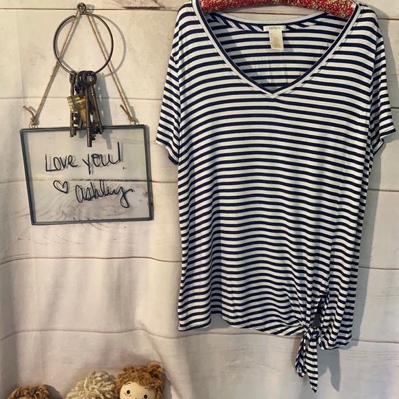 Matty M; Striped; T Shirt; Top; L - Picture 1 of 8